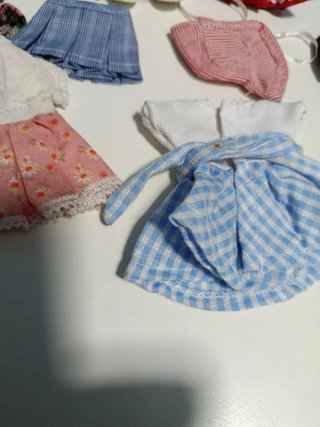 Muñeca Mariquita Perez con ropa.