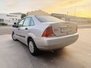 Ford Focus 2004 GHIA
