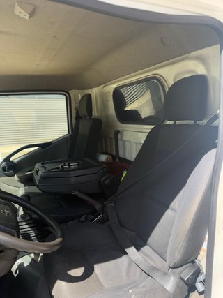 NISSAN NT400 PLATAFORMA