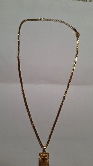 Cadena de oro 18k con chapita cruz