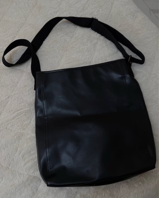 Bolso Calvin Klein CK Negro Gris