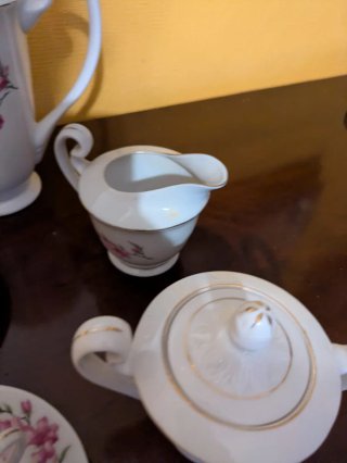 Juego de café porcelana flores rosas