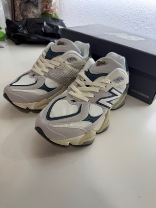 New Balance 9060 Gris y Azul