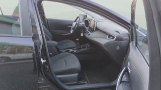 Toyota Corolla 1.8 125 Híbrido Active Tech E-CVT Sedán 90 kW (122 CV)