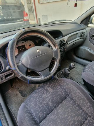 Renault Megane 1999
