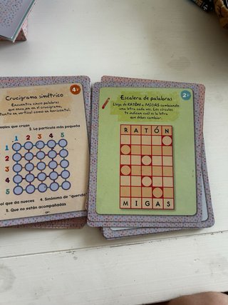 Juego ¡Escribo y Cuento! de Àngels Navarro