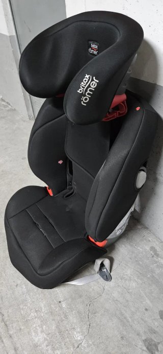 Silla coche Britax Römer negra