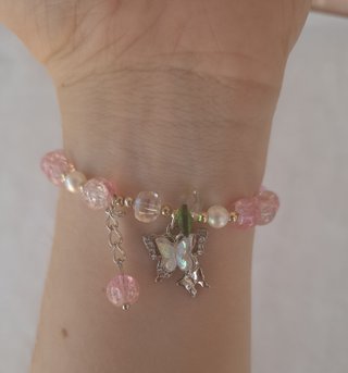 Pulseras de bolas y mariposas