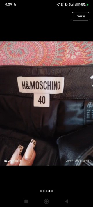 Lote Chaqueta y Pantalón Cuero MOSCHINO & VERSACE