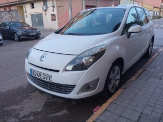Renault Grand Scenic 2010