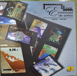 Libro Oficial Correos Sellos España año 2005