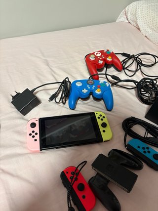 Nintendo Switch con accesorios