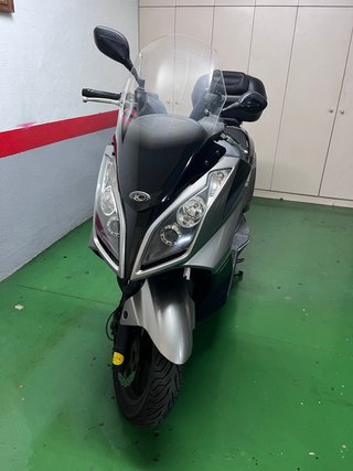 Kymco Superdink 300i Plata/Negra