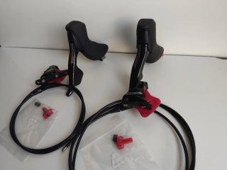 MANETAS Y PINZAS SRAM FORCE D2 AXS