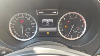 Infiniti Q30 1.6T Premium 90 kW (122 CV)