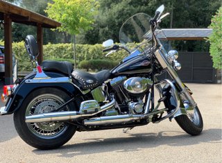 Harley-Davidson softail heritage 100 aniversario