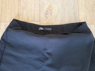 Pantalón falda ZARA corto negro M