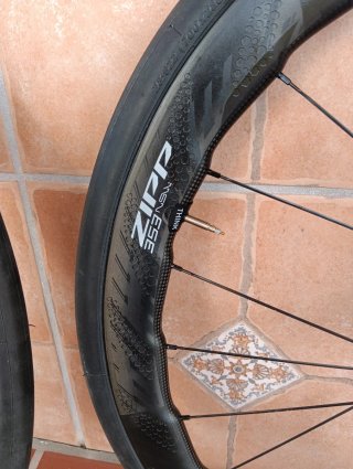 Ruedas Zipp 353 Núcleo SRAM