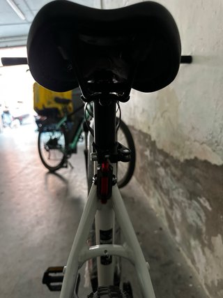 Bicicleta Eléctrica Blanca