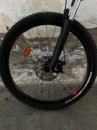 Bicicleta Eléctrica Blanca