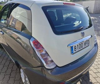 Lancia Ypsilon 2012