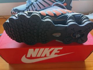 Zapatillas Nike Shox TL Negro Naranja
