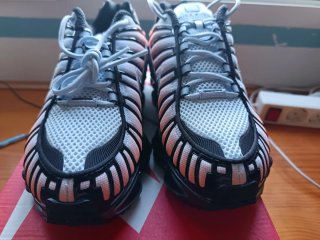 Zapatillas Nike Shox TL Negro Naranja