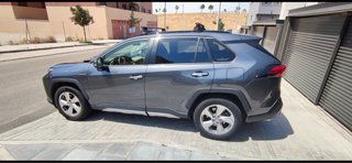 Toyota RAV4 Luxury 440H 4x4