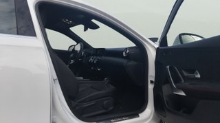 Mercedes-Benz Clase A 180 100 kW (136 CV)