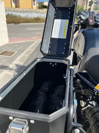 Royal Enfield Himalayan 411 ABS Full Equip