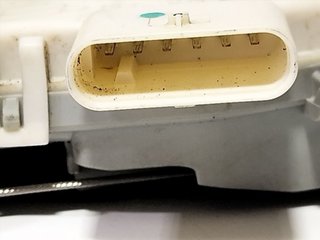 CERRADURA PUERTA TRASERA DERECHA 8K0839016C
