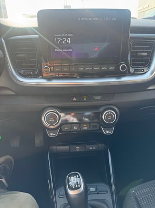 KIA Stonic MHEV 1.0 120 Drive