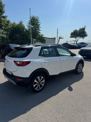 KIA Stonic MHEV 1.0 120 Drive