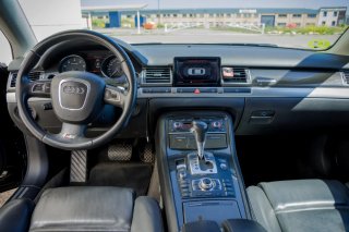 Audi S8 2009