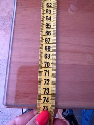 Mesa Ikea de madera con 4 sillas