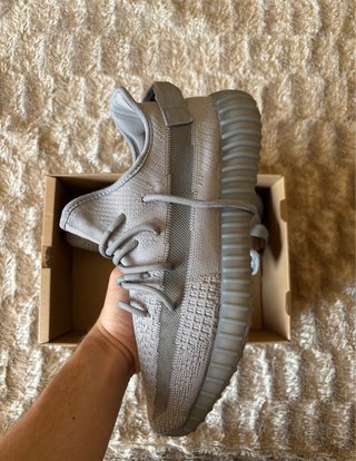 Adidas Yeezy Gris