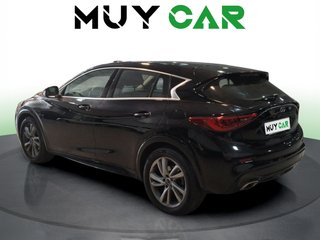 Infiniti Q30 1.6T 90 kW (122 CV)