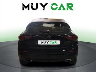 Infiniti Q30 1.6T 90 kW (122 CV)