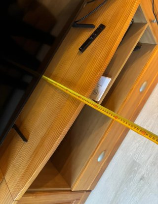 Mueble de salón madera y cristal