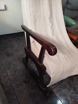 Balancín de tela y madera