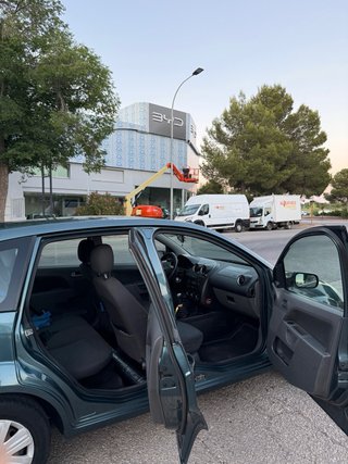 Ford Fiesta 2004