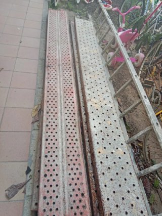 Chapa de andamio 35 euros la unidad