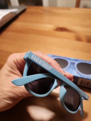 Gafas de sol infantiles Babiators azules