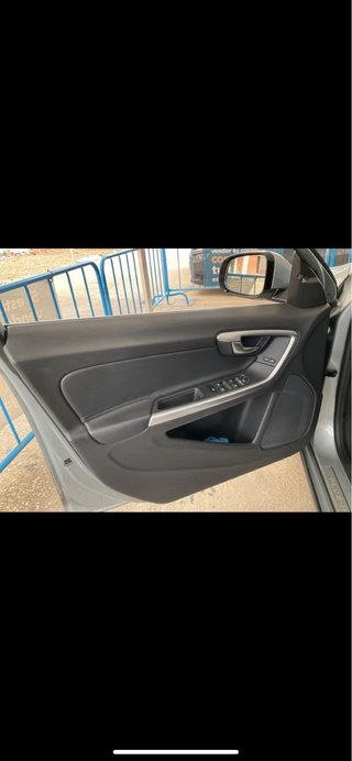 Volvo V60 2014