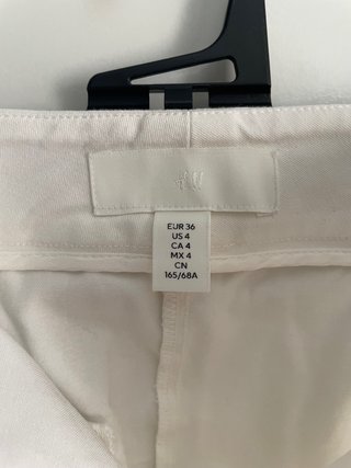 Falda tubo H&M blanca
