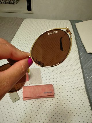 Gafas de sol Miu Miu Marrón y Dorado