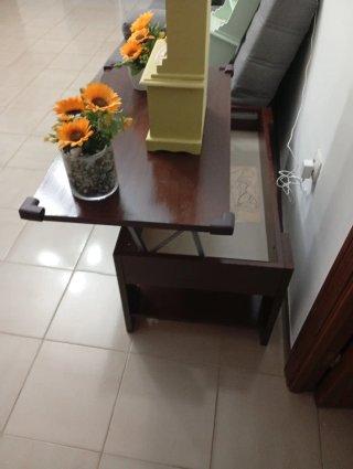 Mesa madera restaurada 60 cm cuando se eleva