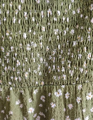 Vestido verde floral midi
