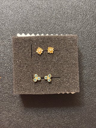 Piercings y pendientes de plata 925 con baño oro.