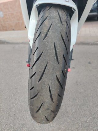 Honda CBR 1000RR Fireblade Negra/Blanca